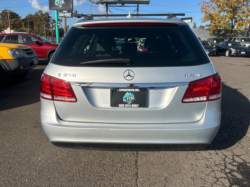 2014 Mercedes-Benz E-Class Image 3