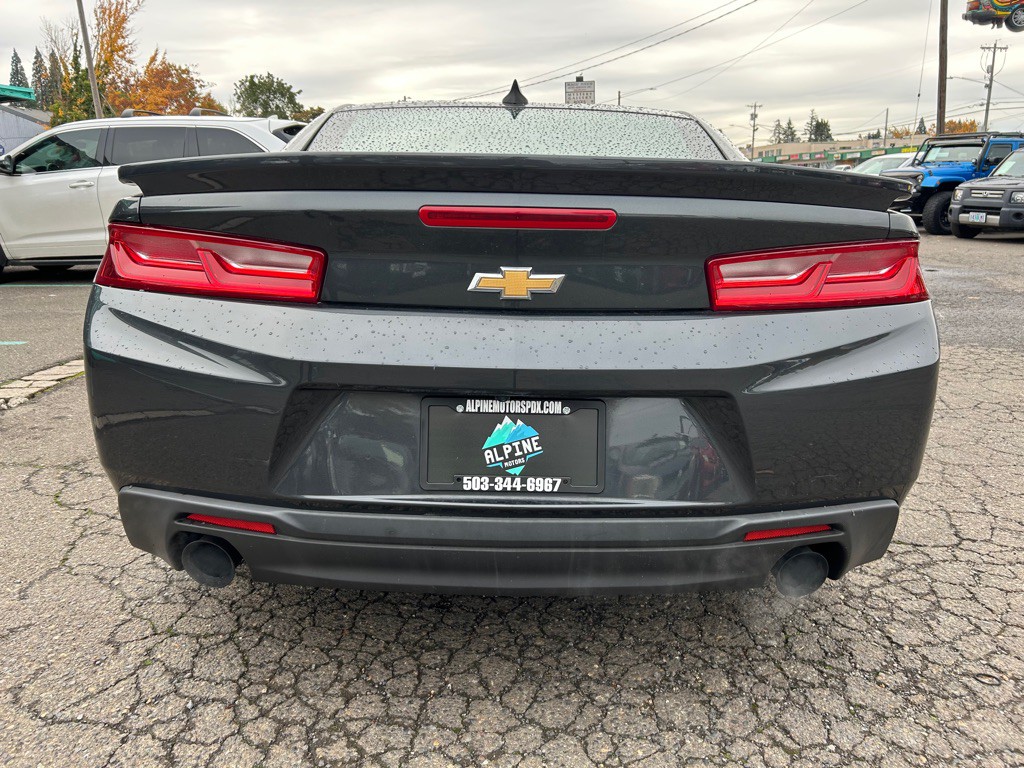 2016 Chevrolet Camaro Image 3