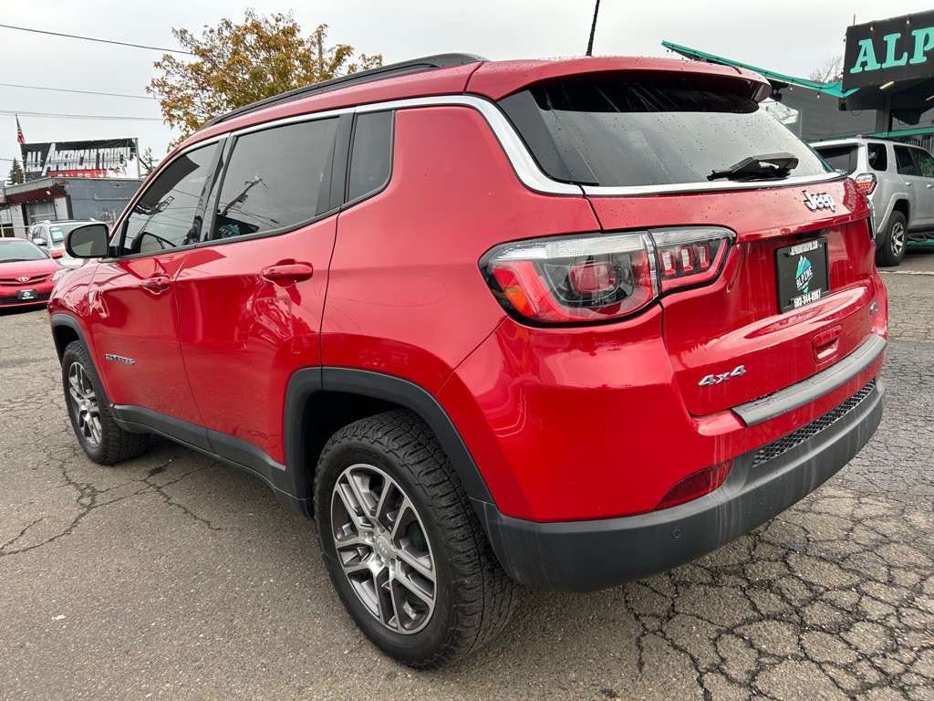 2020 Jeep Compass Image 2
