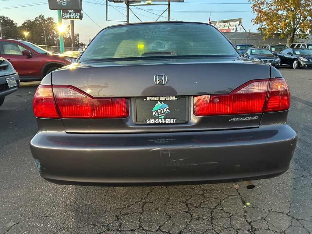 1999 Honda Accord Image 3