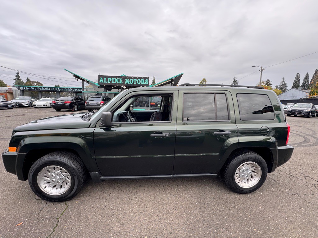 2010 Jeep Patriot Image 2