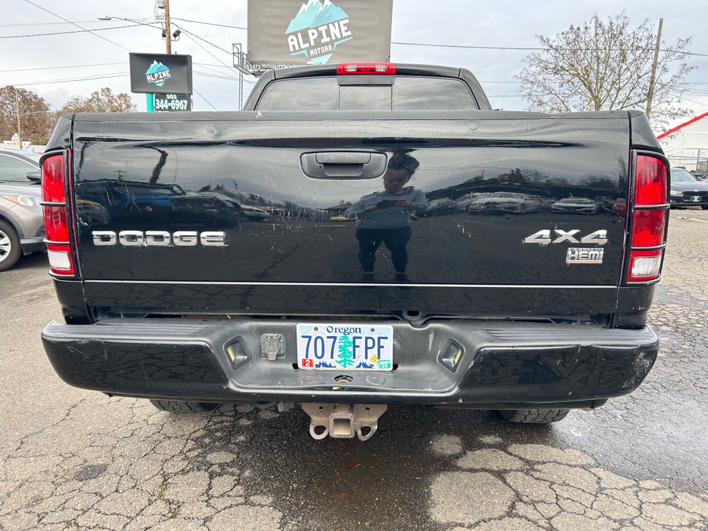 2004 Dodge Ram 1500 Image 3
