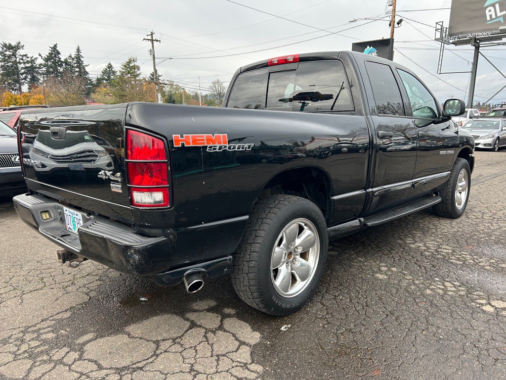 2004 Dodge Ram 1500 Image 4