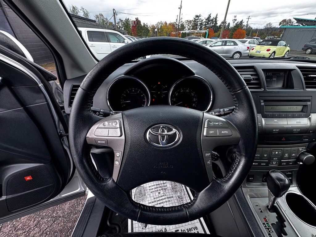 2009 Toyota Highlander Image 15