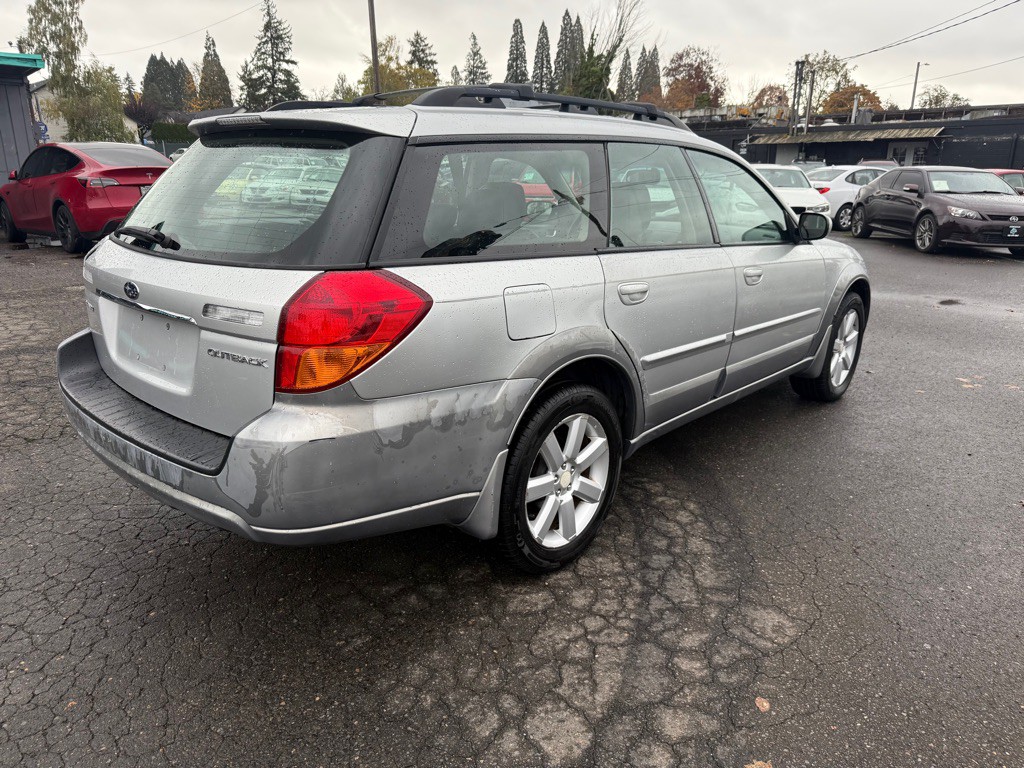 2006 Subaru Legacy Image 3