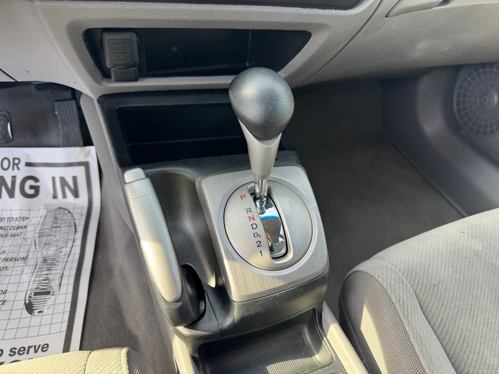 2010 Honda Civic Image 16