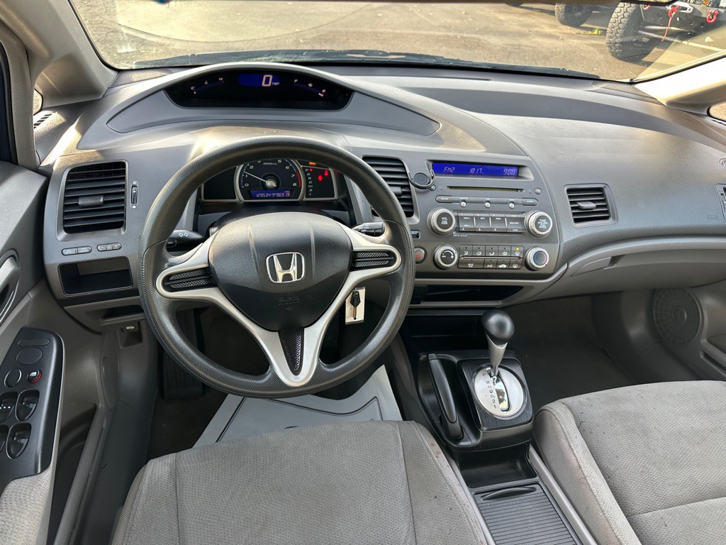 2011 Honda Civic Image 9