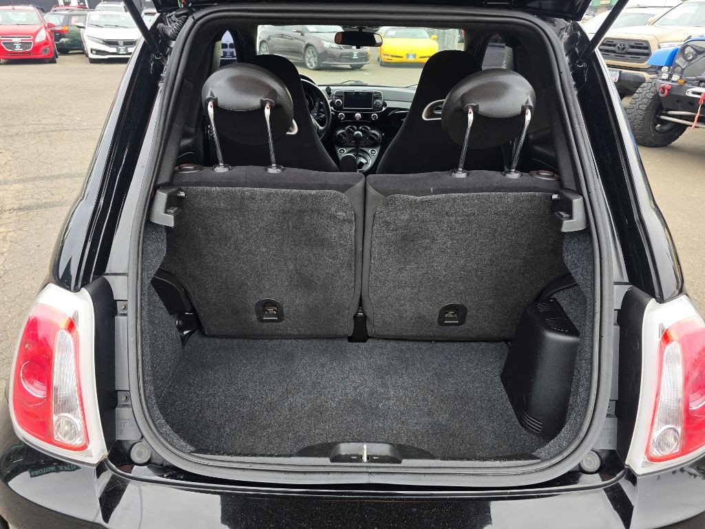 2015 FIAT 500 Image 14