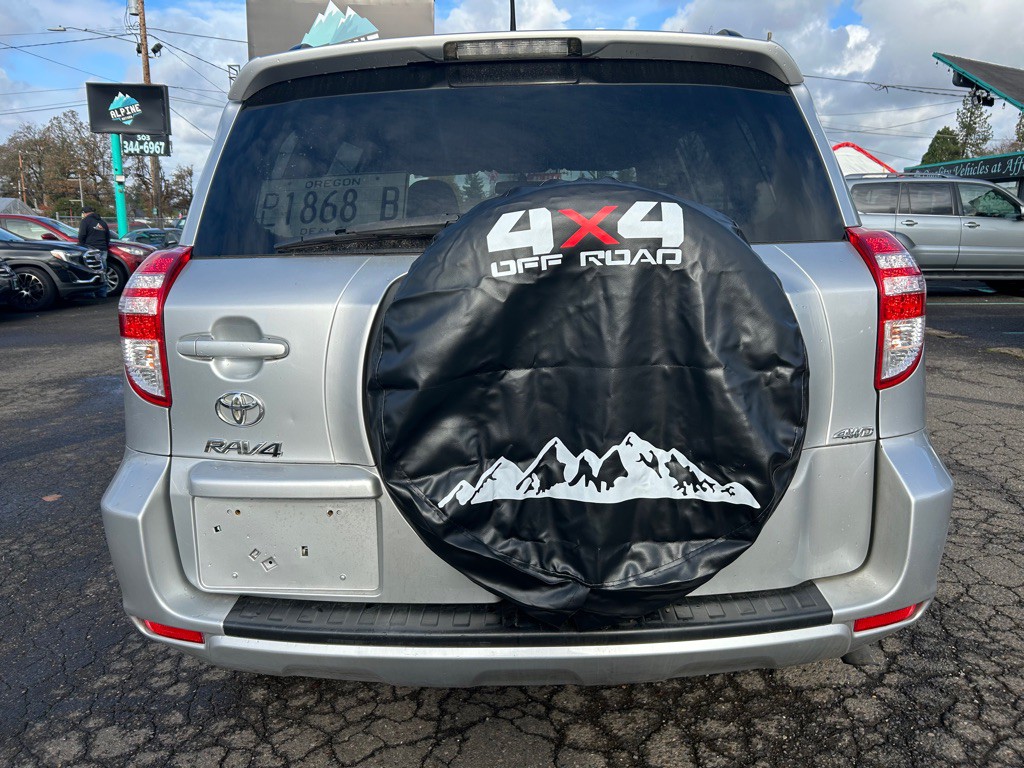 2011 Toyota Rav4 Image 3