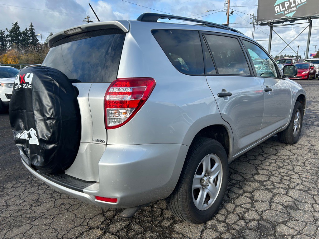 2011 Toyota Rav4 Image 4