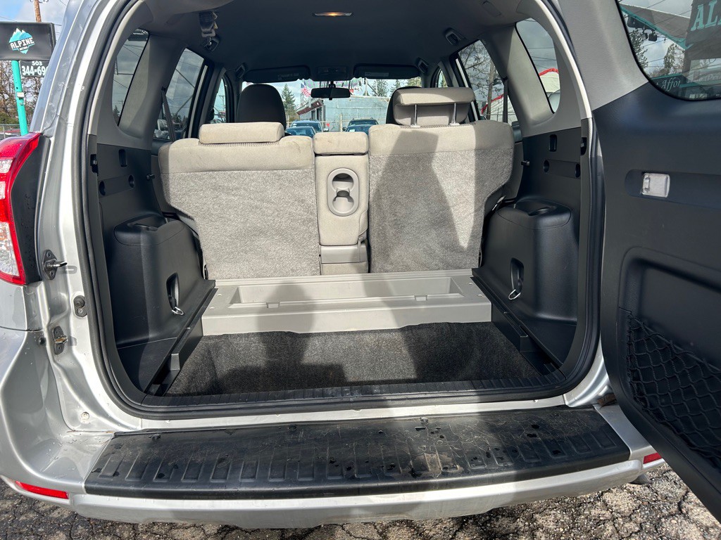 2011 Toyota Rav4 Image 10