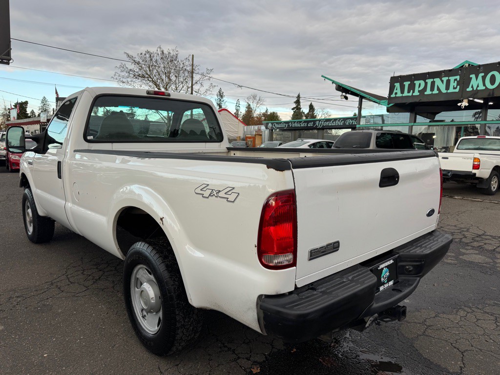 2005 Ford F-250 Image 3