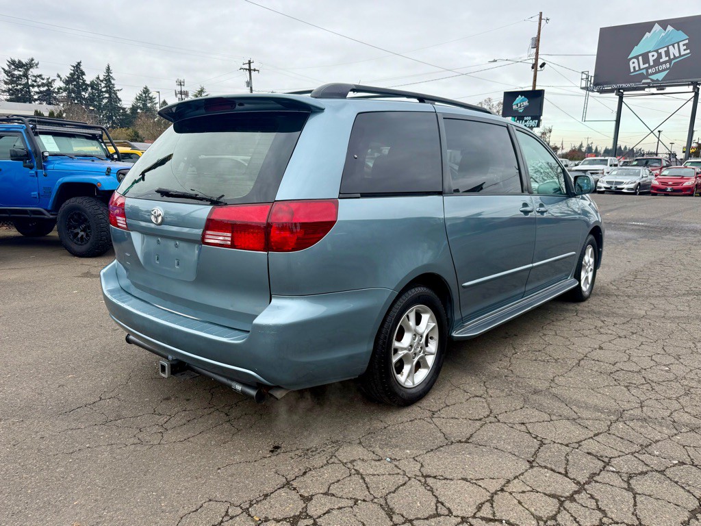 2005 Toyota Sienna Image 6