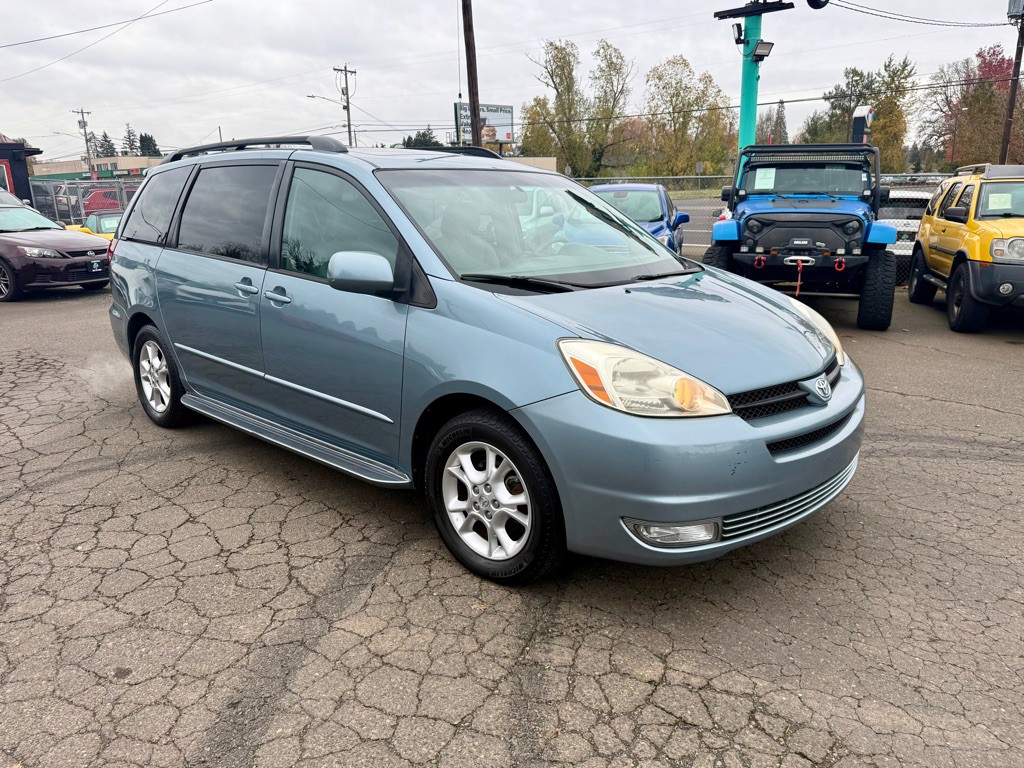 2005 Toyota Sienna Image 8