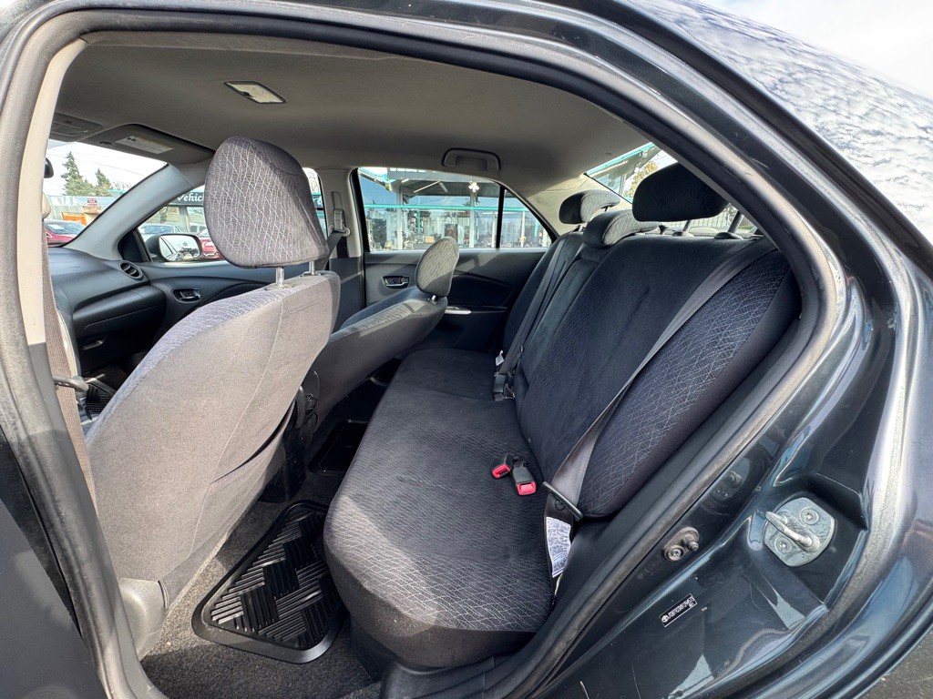 2008 Toyota Yaris Image 11