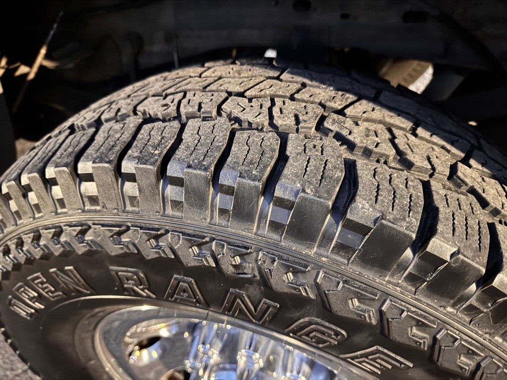 2002 Ford F-250 Image 3