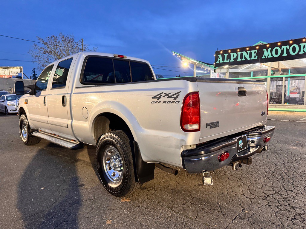 2002 Ford F-250 Image 4