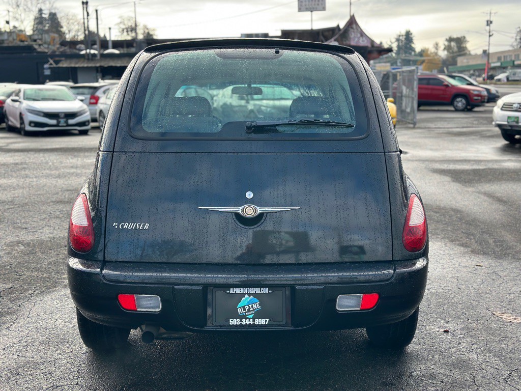 2008 Chrysler PT Cruiser Image 3