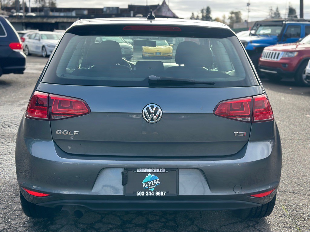 2015 Volkswagen Golf Image 3