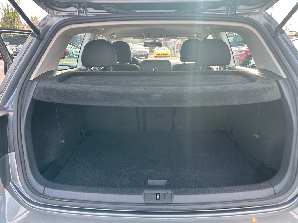 2015 Volkswagen Golf Image 10