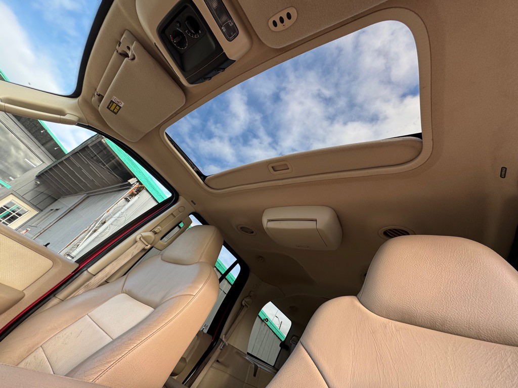 2003 Ford Expedition Image 21