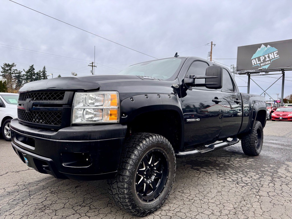 2012 Chevrolet Silverado 1500 Image 1
