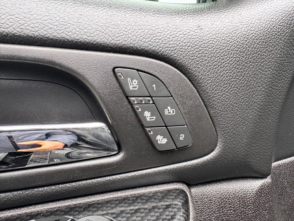 2012 Chevrolet Silverado 1500 Image 11