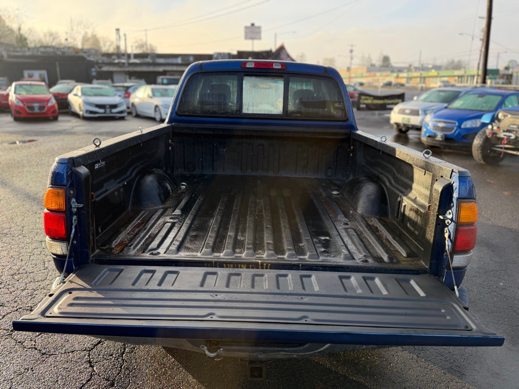 2006 Toyota Tundra Image 6