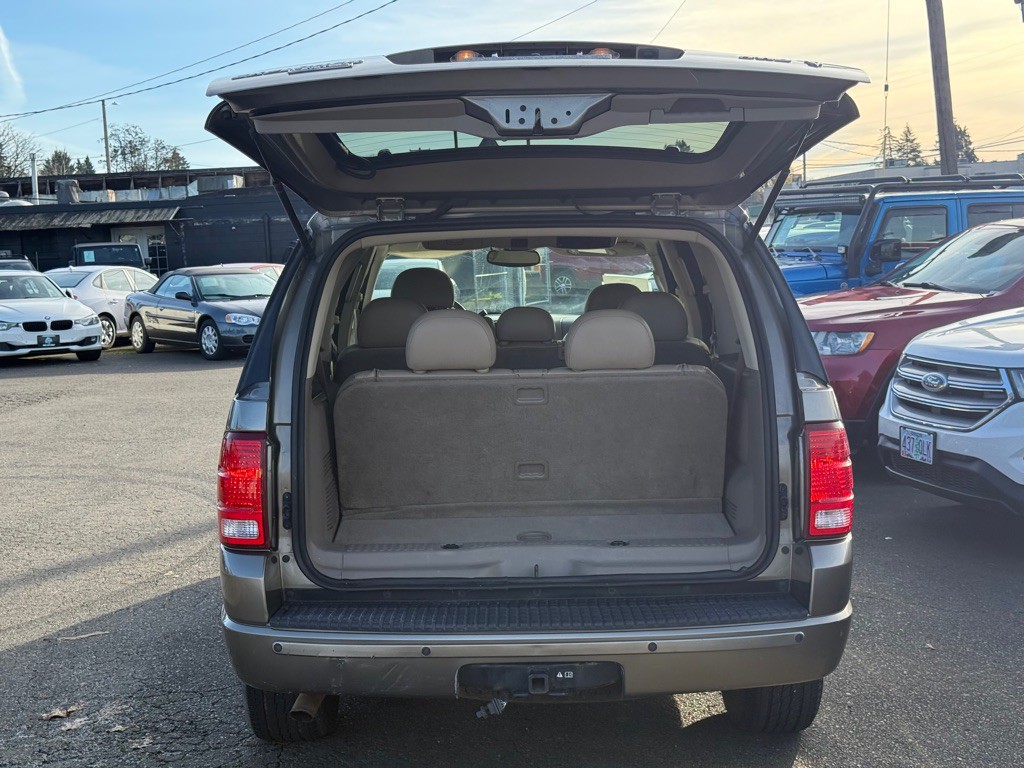2003 Ford Explorer Image 5