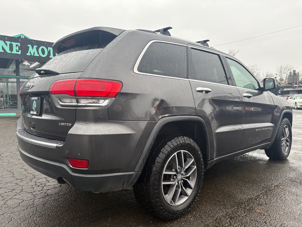 2017 Jeep Grand Cherokee Image 4
