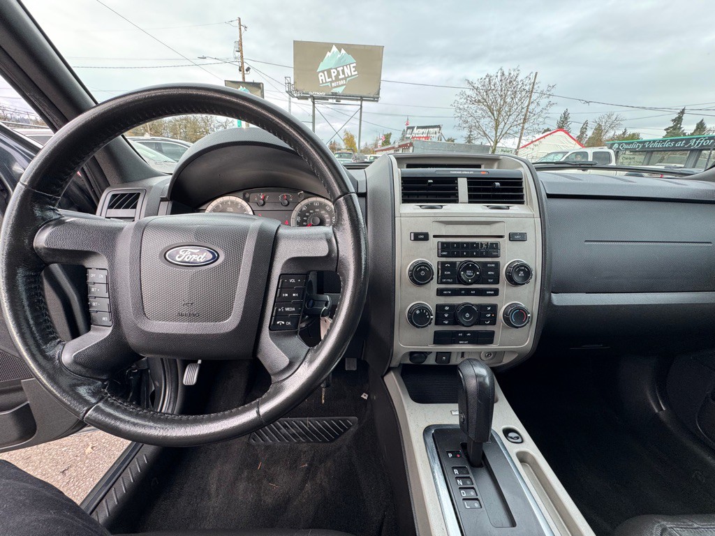 2009 Ford Escape Image 11