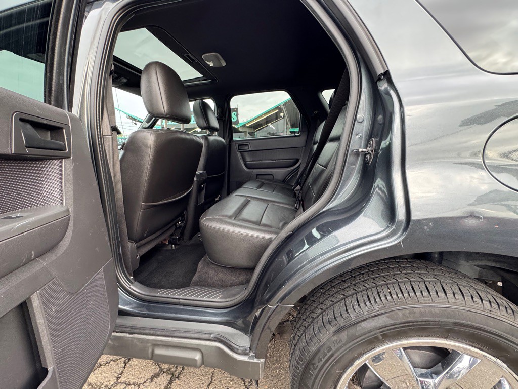 2009 Ford Escape Image 12