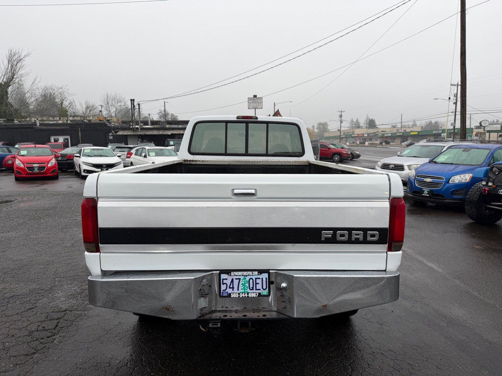 1995 Ford F-250 Image 4