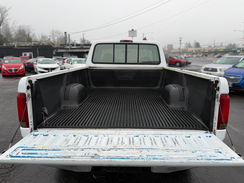 1995 Ford F-250 Image 9