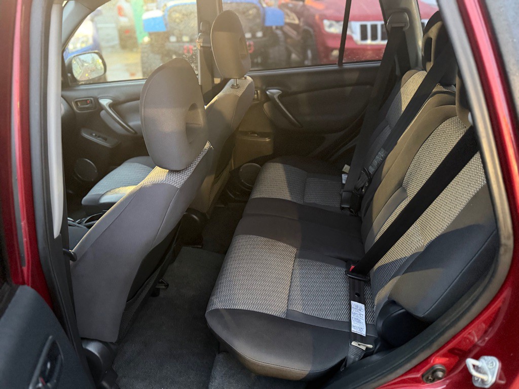 2005 Toyota Rav4 Image 7
