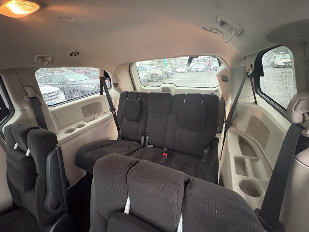 2015 Dodge Grand Caravan Image 10
