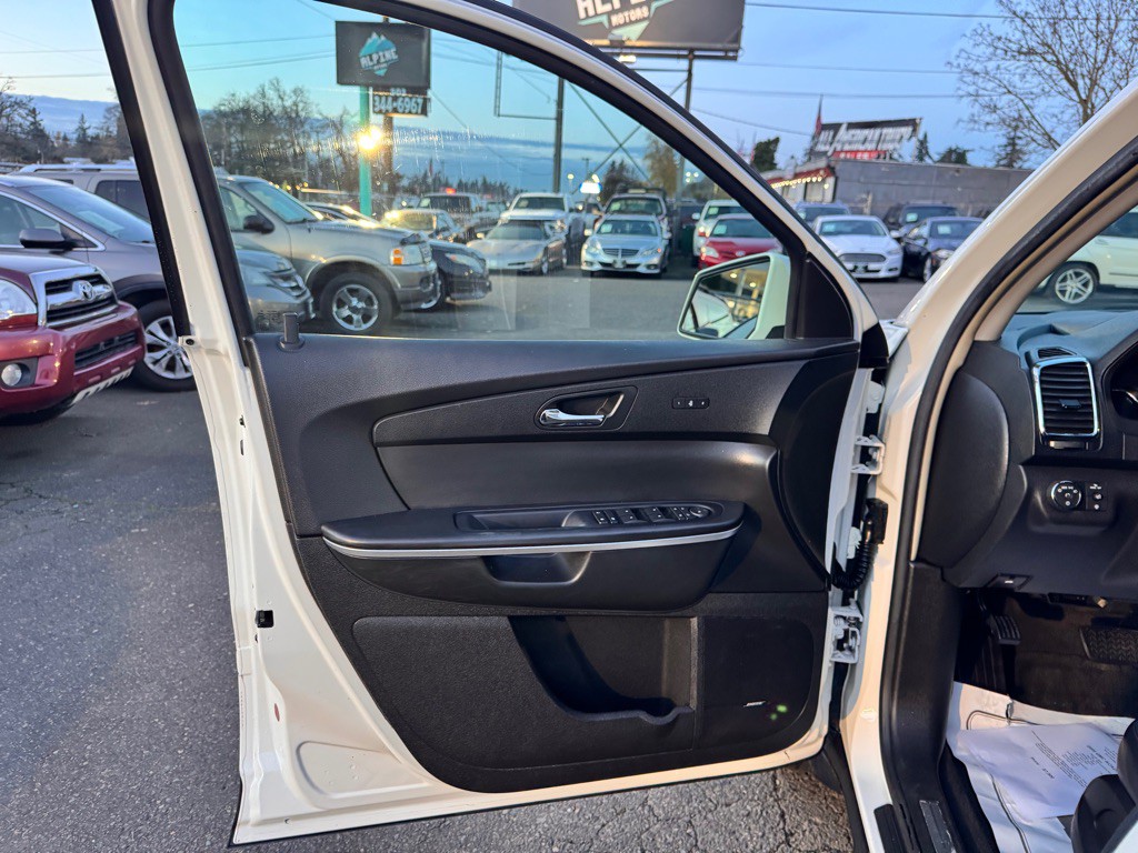 2009 GMC Acadia Image 9