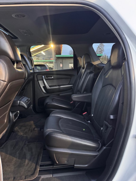 2009 GMC Acadia Image 11