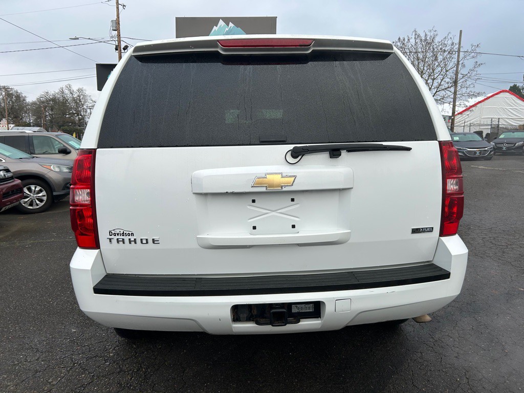 2009 Chevrolet Tahoe Image 3