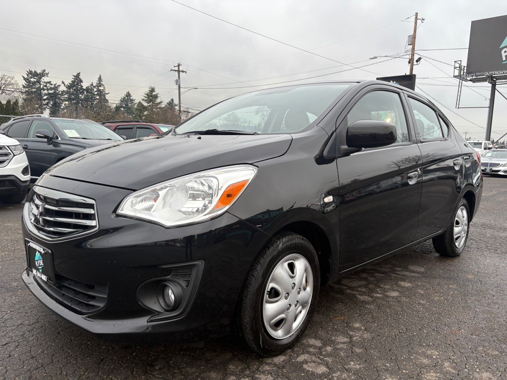 2017 Mitsubishi Mirage Image 1