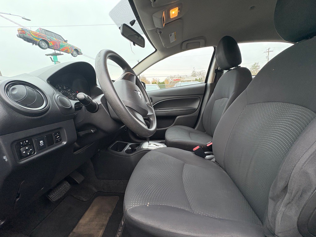 2017 Mitsubishi Mirage Image 8