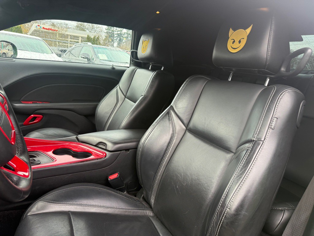 2018 Dodge Challenger Image 10