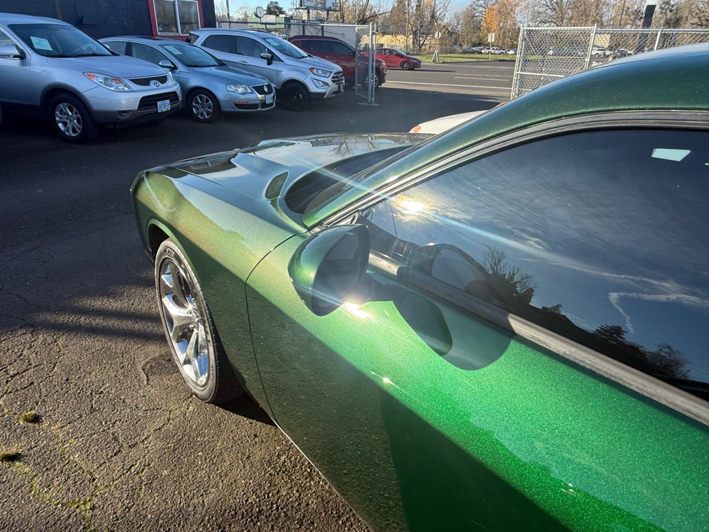 2018 Dodge Challenger Image 18