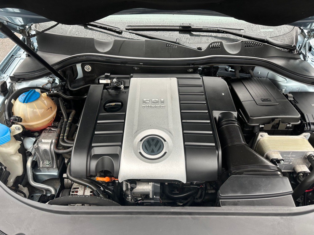 2006 Volkswagen Passat Image 10