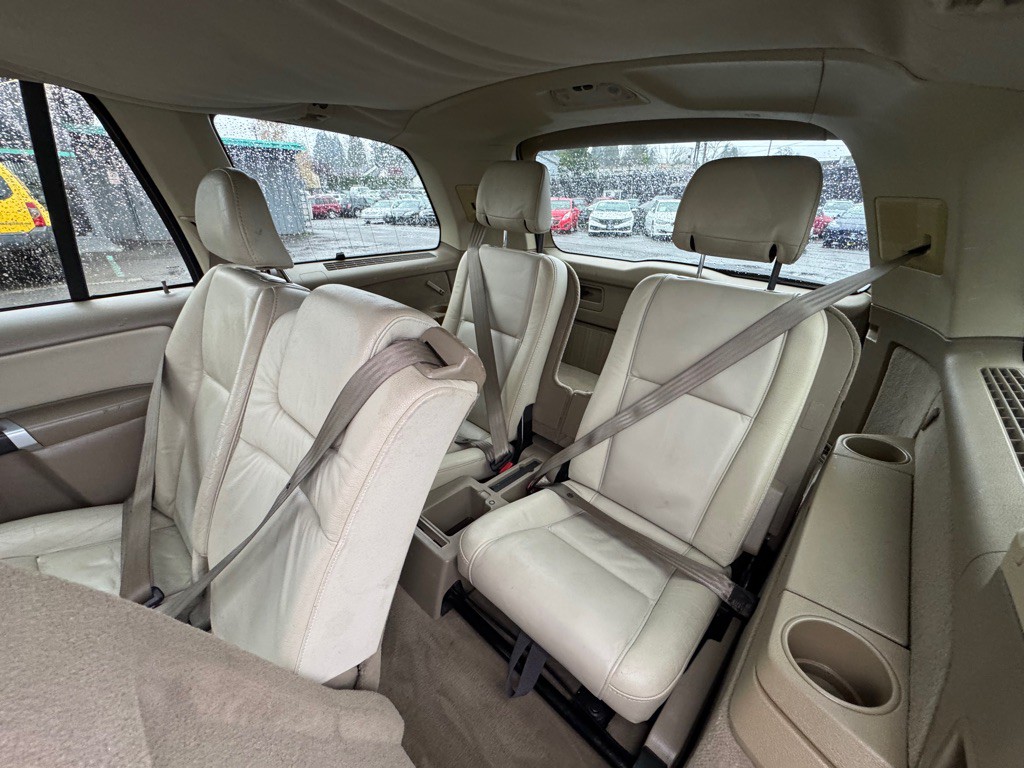 2007 Volvo XC90 Image 11