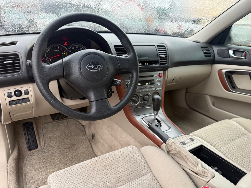 2006 Subaru Legacy Image 8