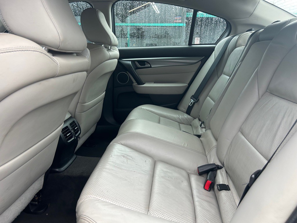 2010 Acura TL Image 8