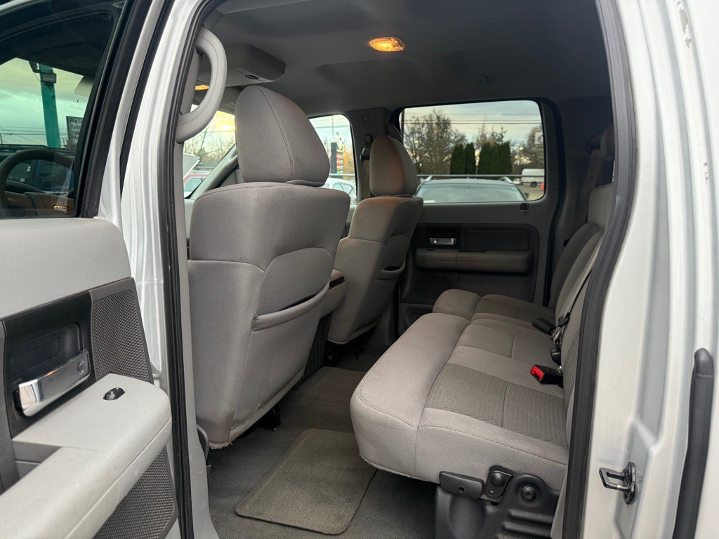 2005 Ford F-150 Image 8