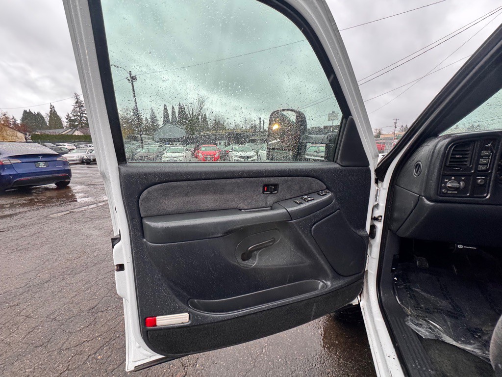 2002 Chevrolet Silverado 1500 Image 14