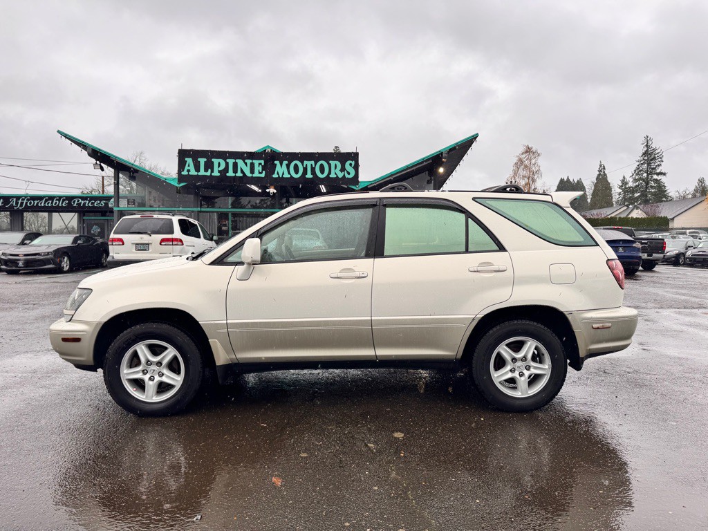 2000 Lexus RX Image 2